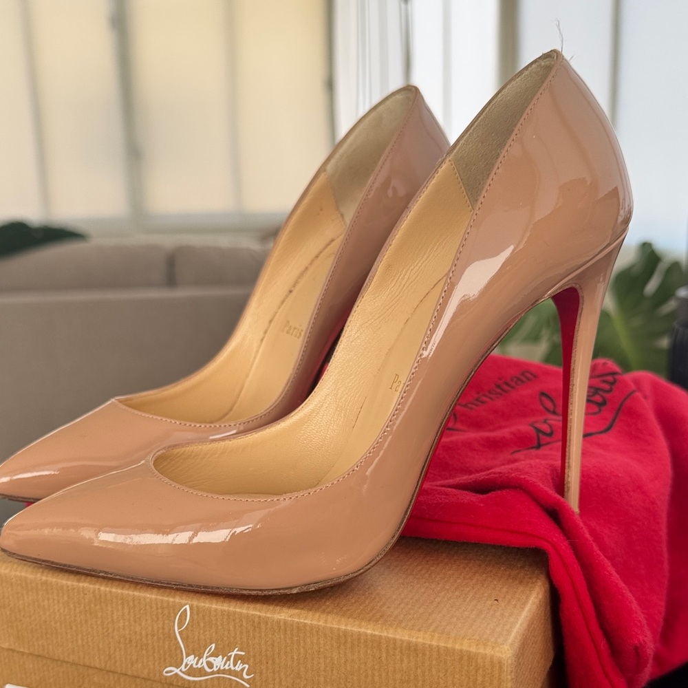 Christian Louboutin Nude Patent Leather Pumps - Picture 2 of 7